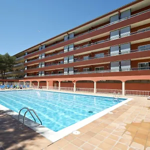 salles-beach-apartamentos.catalonia-hotels.com/