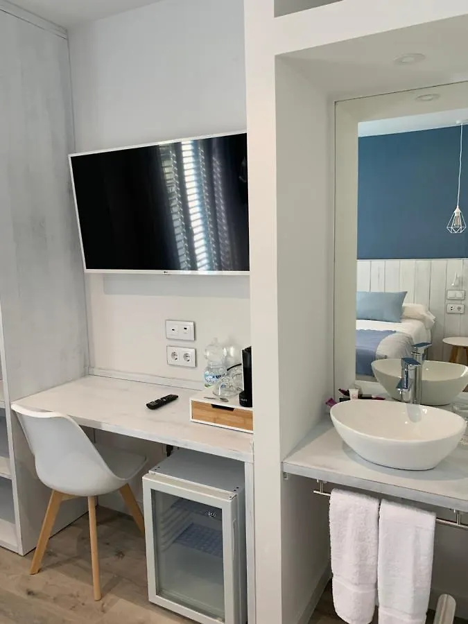 Nerja Casual Rooms Πανσιόν
